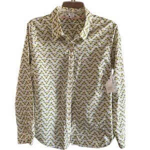 Crown & Ivy White and Yellow Button Down Shirt with Chevron Pattern